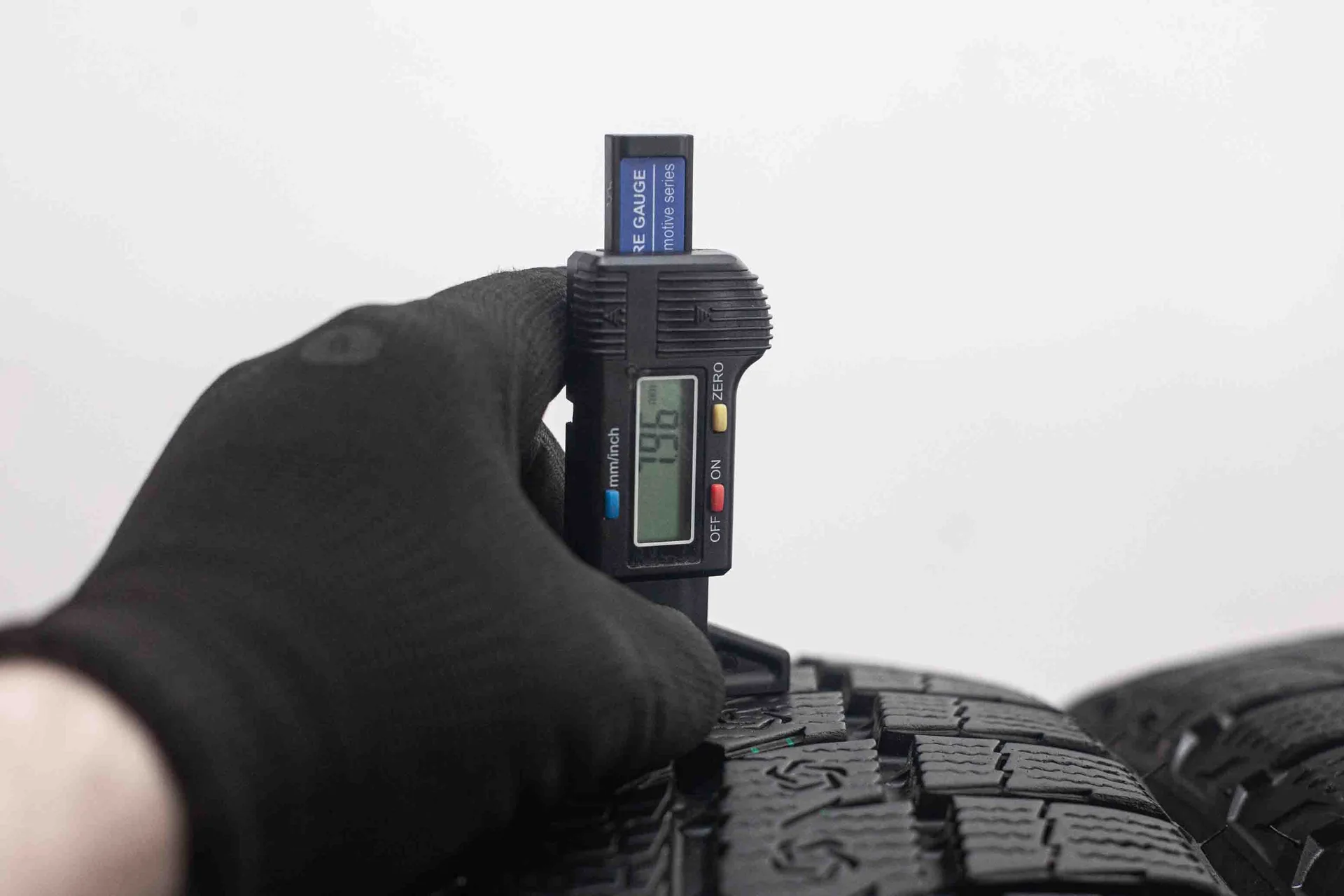 Toyo Observe GSI6 HP 235/45 R18 98V XL - миниатюра 2