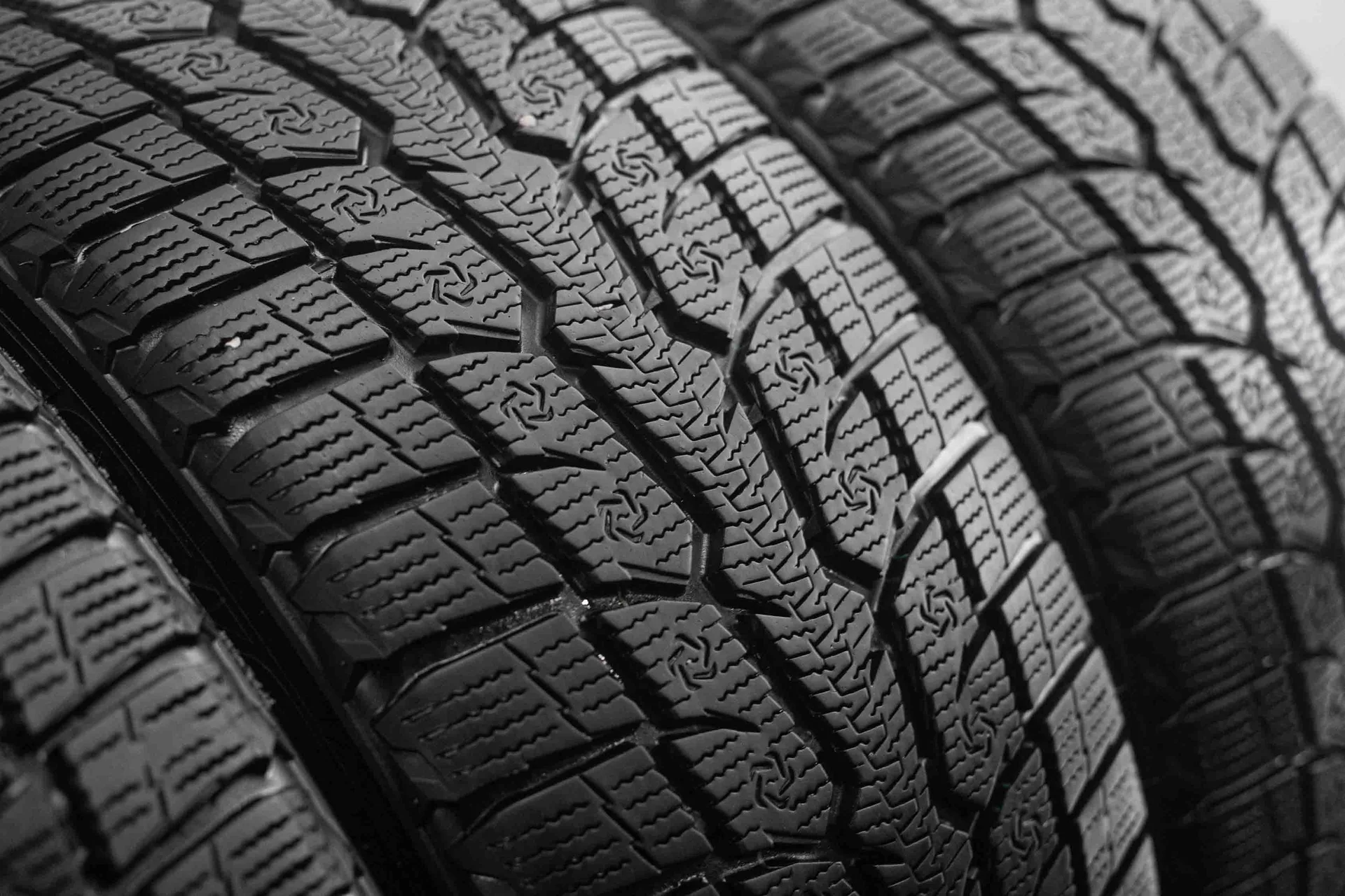 Toyo Observe GSI6 HP 235/45 R18 98V XL - миниатюра 3
