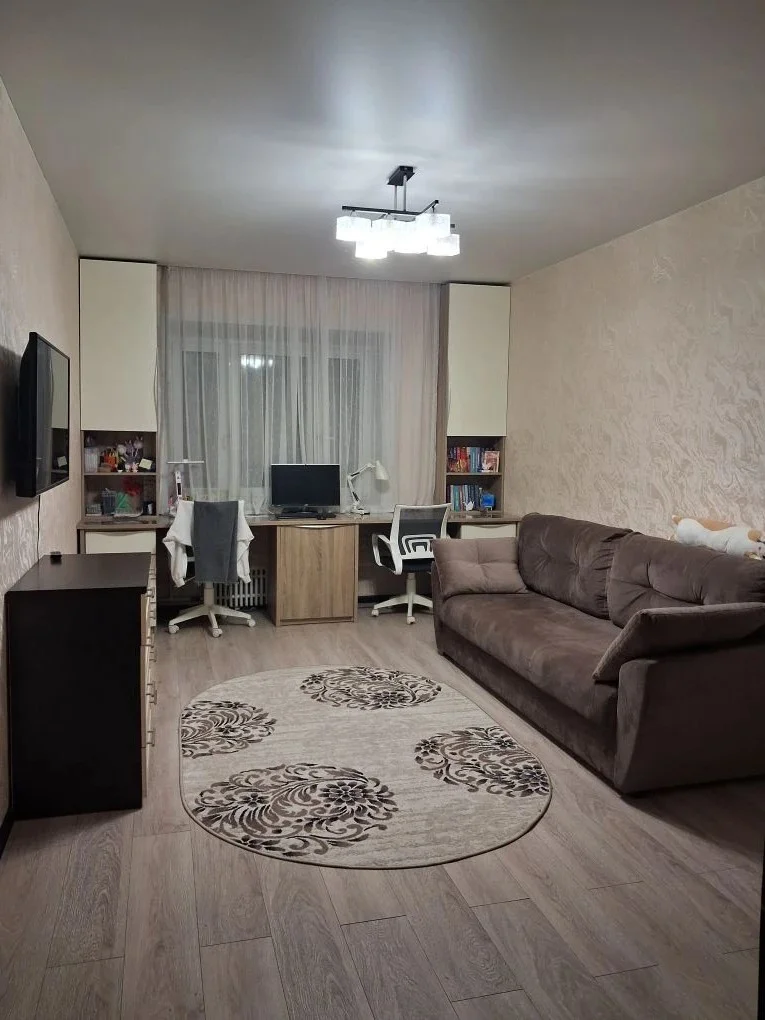 3-к. квартира, 101,2 м², 8/9 эт. - изображение 1