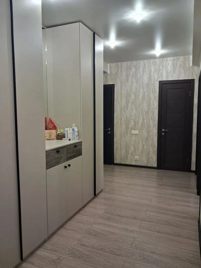3-к. квартира, 101,2 м², 8/9 эт. - миниатюра 6