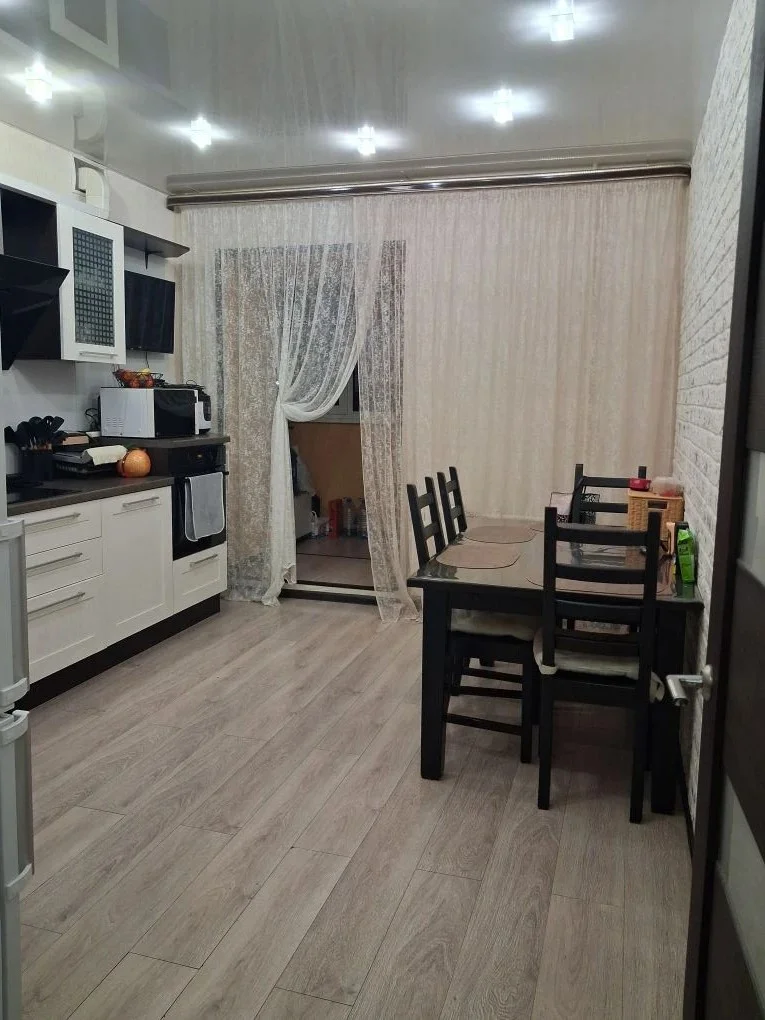 3-к. квартира, 101,2 м², 8/9 эт. - миниатюра 19
