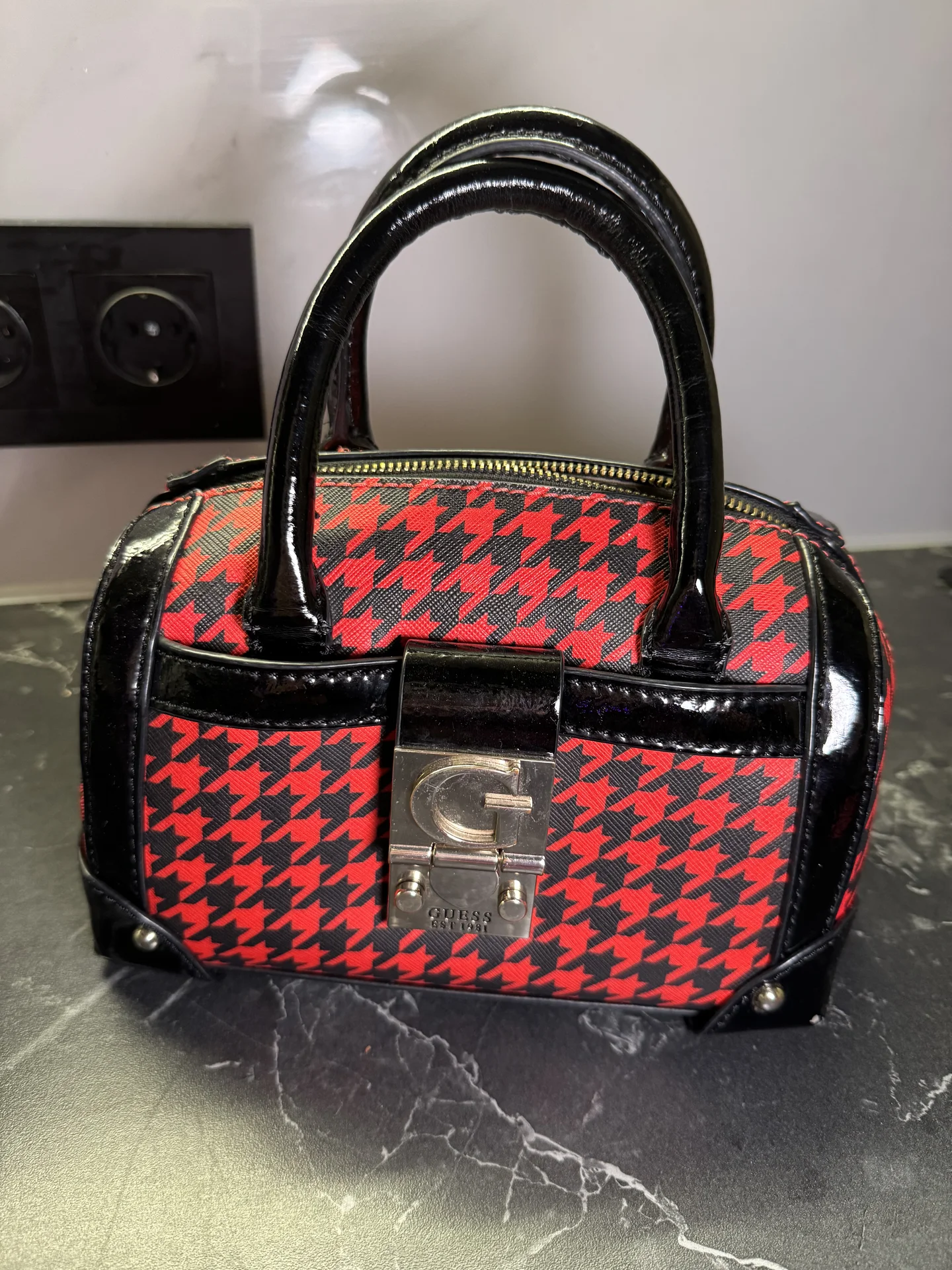Сумка Guess - изображение 1