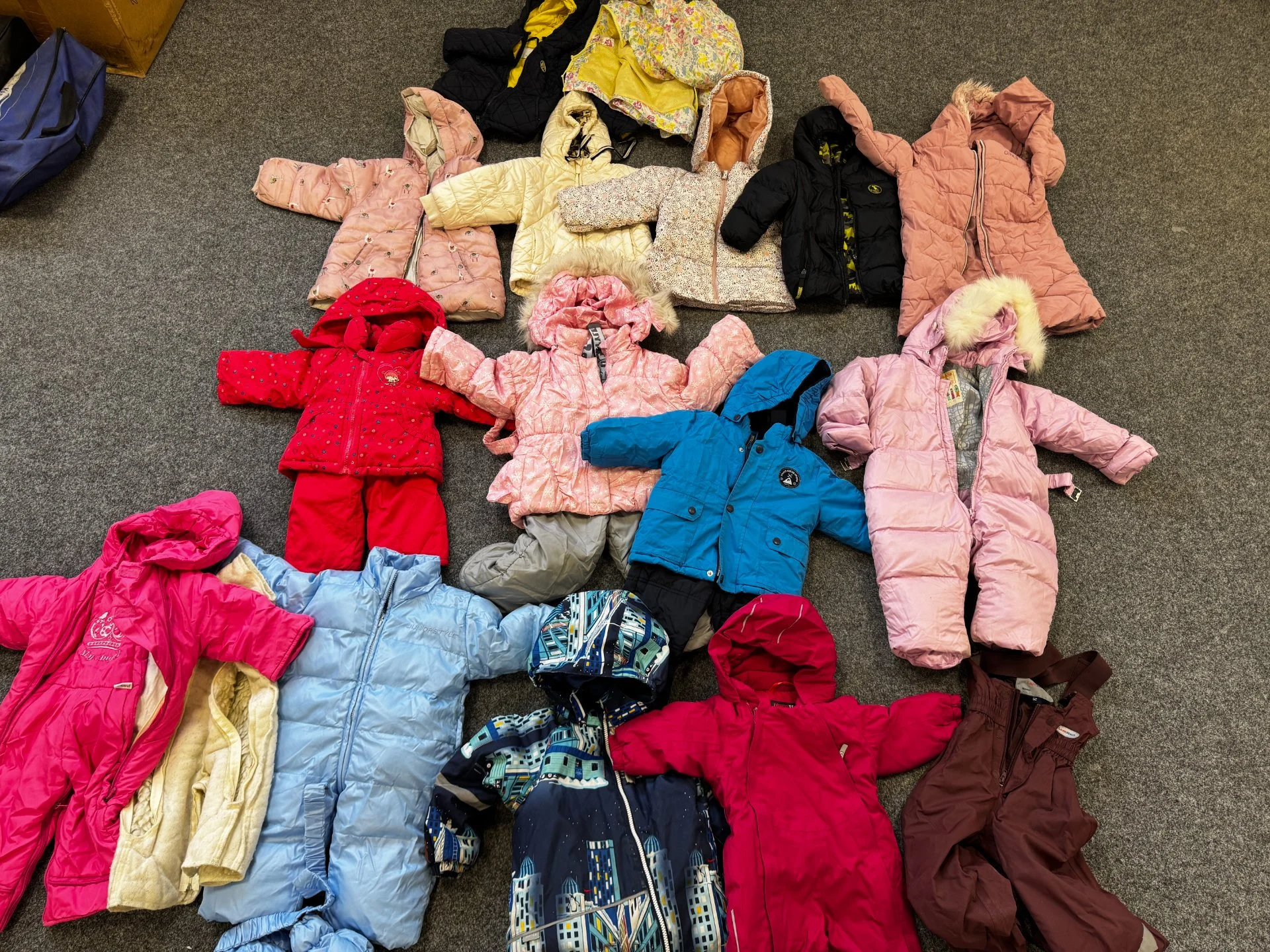 ДЕТСКИЕ ВЕЩИ - от 0-3лет, в большом кол-ве, отличное состояние. МОСКВА-ПОДОЛЬСК-ЗАОКССКИЙ. - изображение 1
