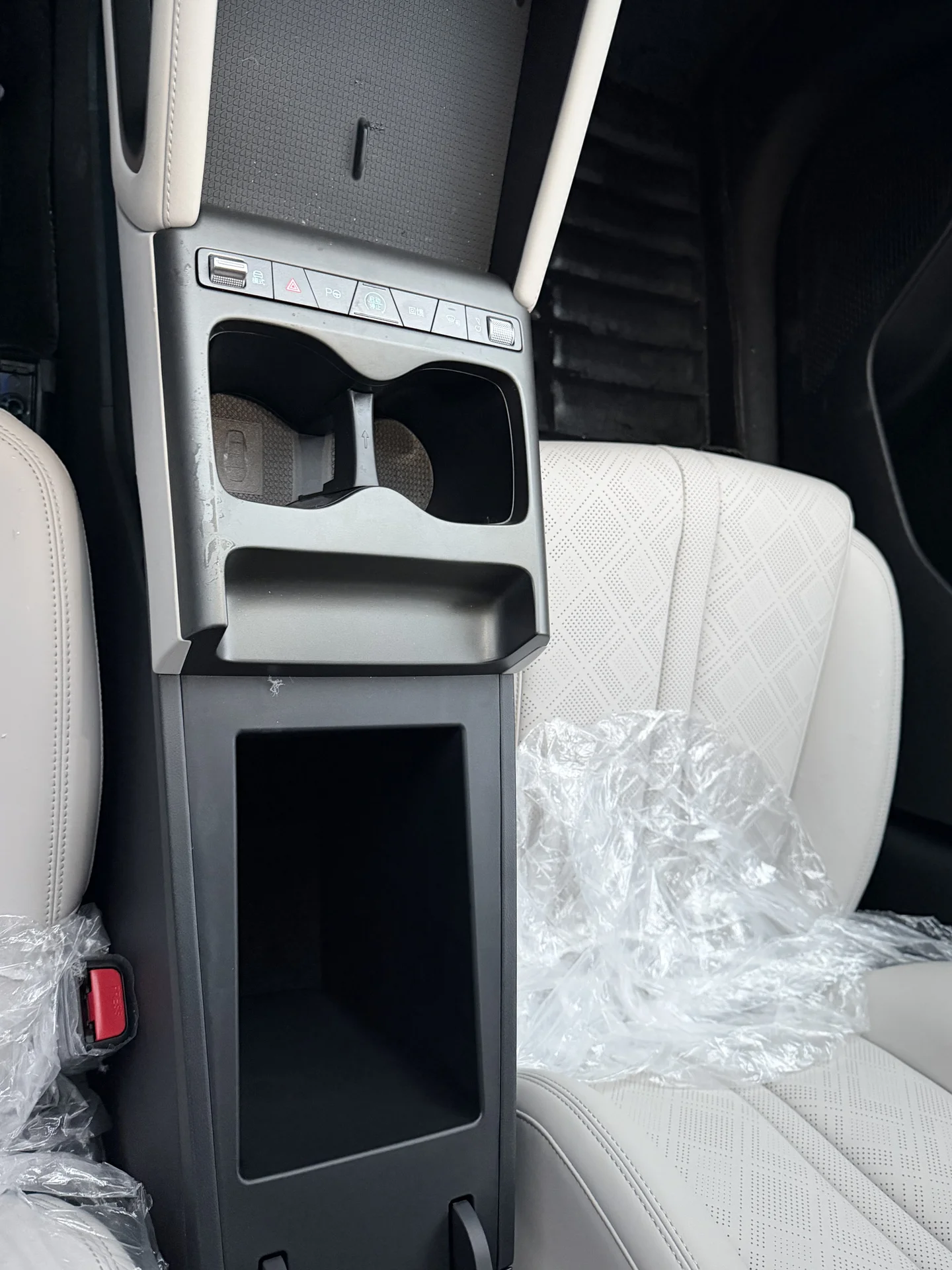 BYD yuan Up - миниатюра 29