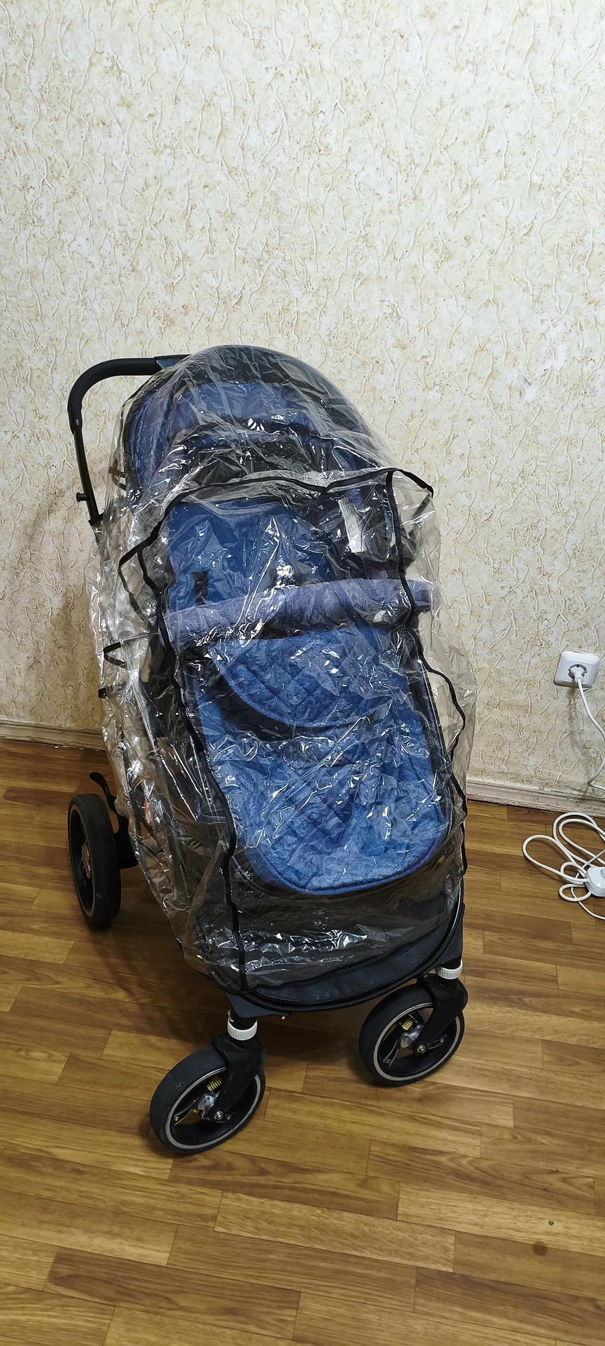 Прогулочная коляска - миниатюра 3