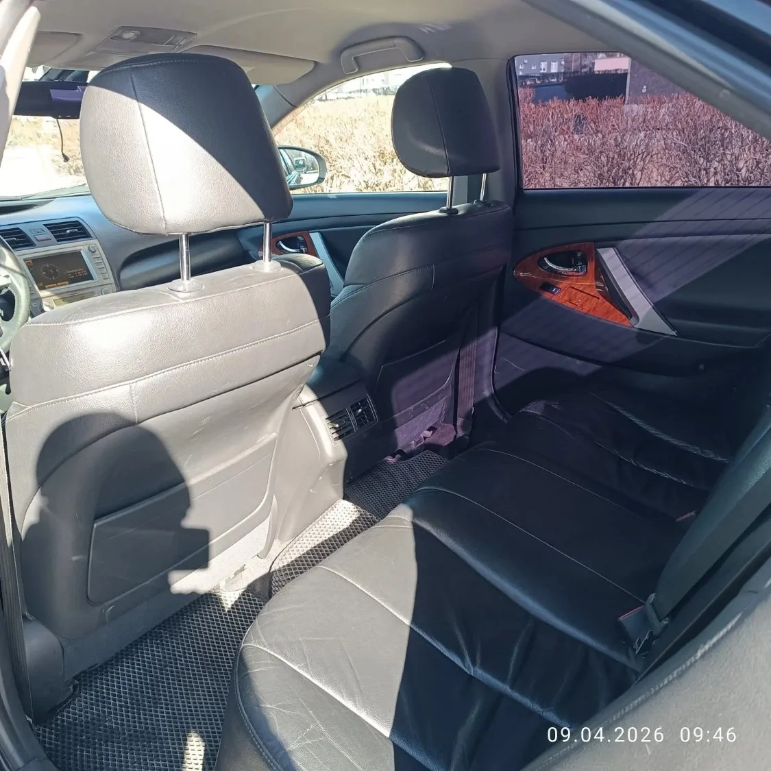 Микроавтобусы и легковые автомобили Toyota - миниатюра 18