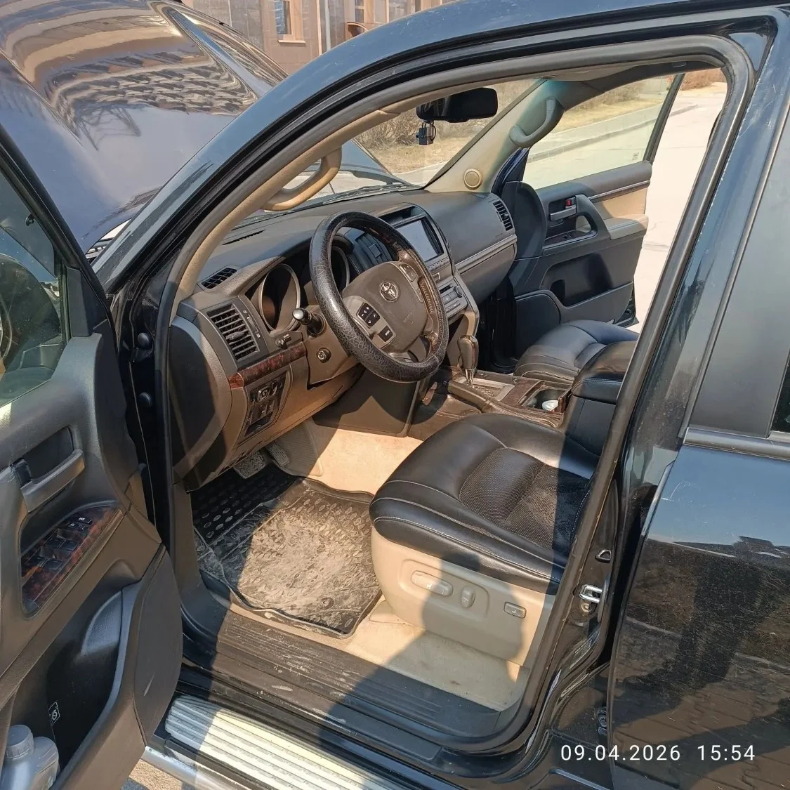 Микроавтобусы и легковые автомобили Toyota - миниатюра 21