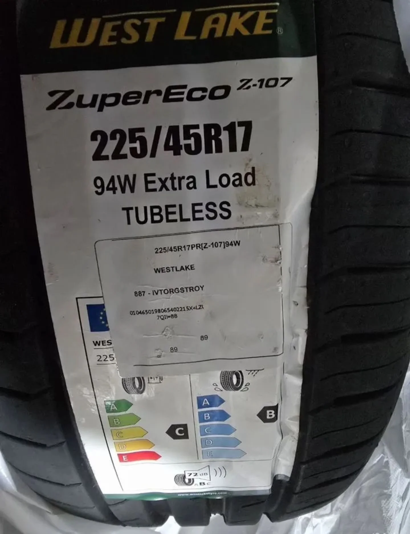 Westlake Zuper Eco Z-107
225/45 R17 94W - изображение 1