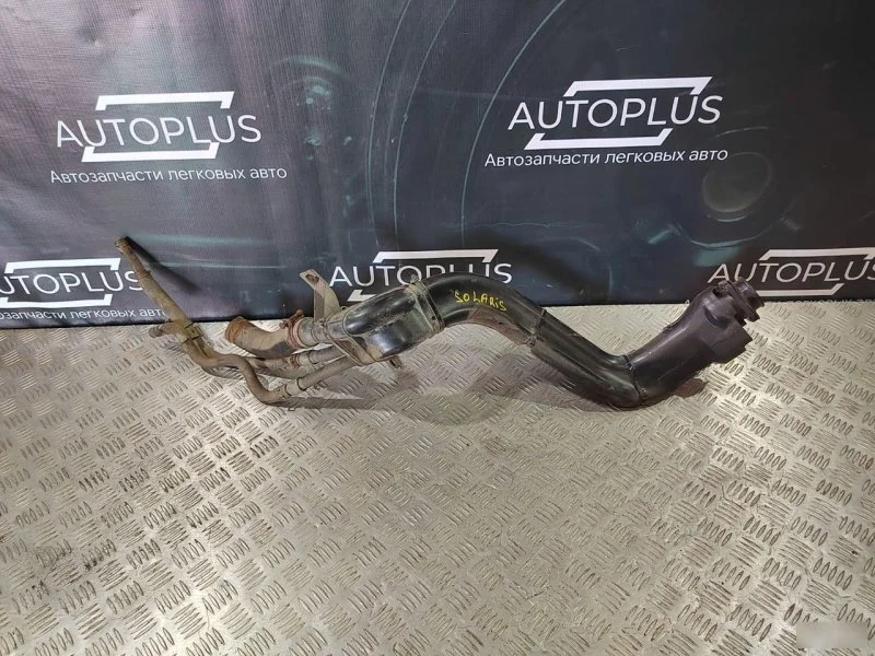 Топливная горловина Hyundai Solaris 1.6 2010-2017 - изображение 1