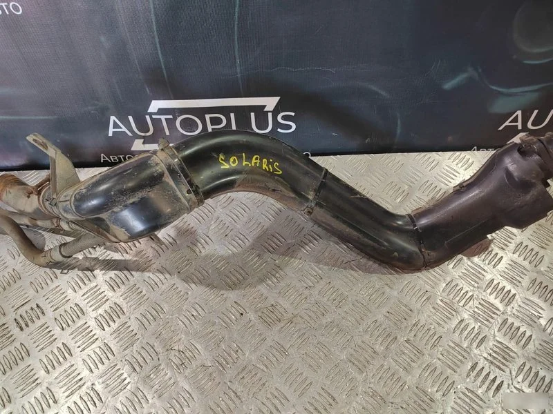 Топливная горловина Hyundai Solaris 1.6 2010-2017 - миниатюра 3