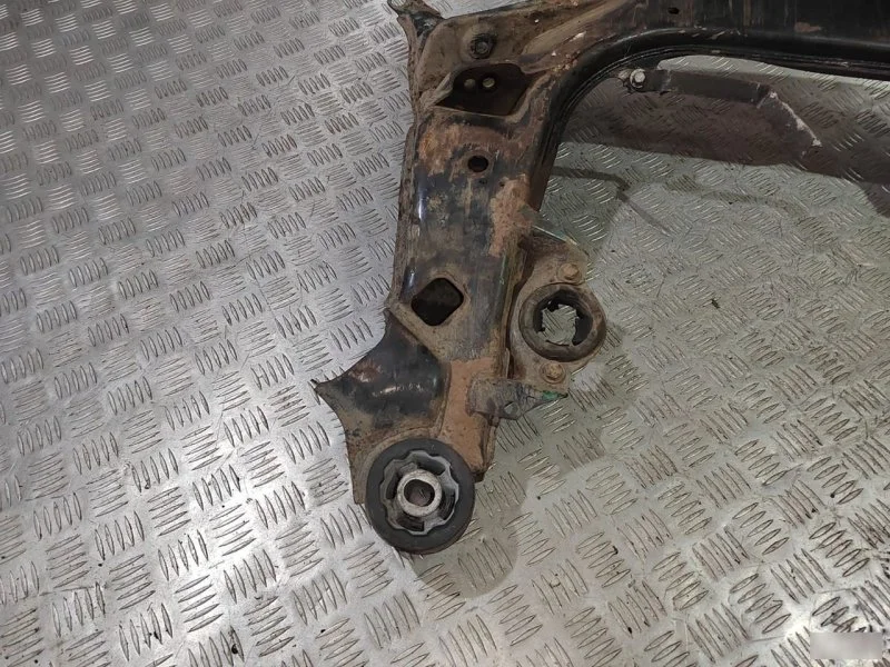 Подрамник Volkswagen Passat B5+ 1.8 1997-2005 - миниатюра 7