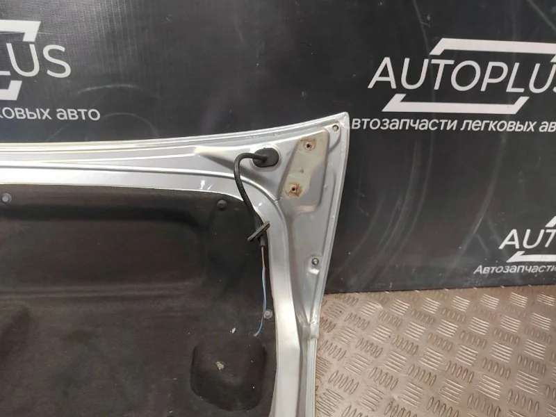 Крышка багажника Seat Cordoba 1 1.4 APE 2001 - миниатюра 8
