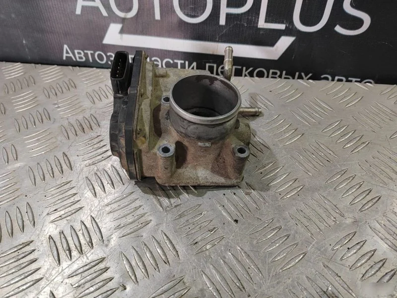 Дроссельная заслонка Toyota Corolla E120 1.6 - миниатюра 2