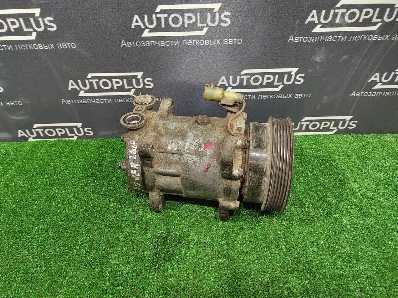 Компрессор кондиционера Rover 214 RF 14K4F 1998 - изображение 1