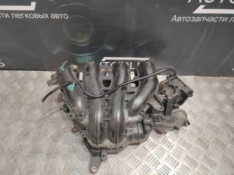 Впускной коллектор Ford Focus 2 QQDB - изображение 1