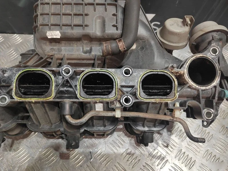 Впускной коллектор Ford Focus 2 QQDB - миниатюра 4