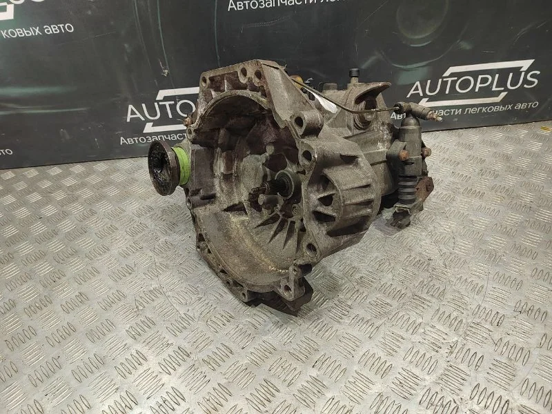 МКПП Volkswagen Golf 4 1.4-1.6 DUU DUW - изображение 1