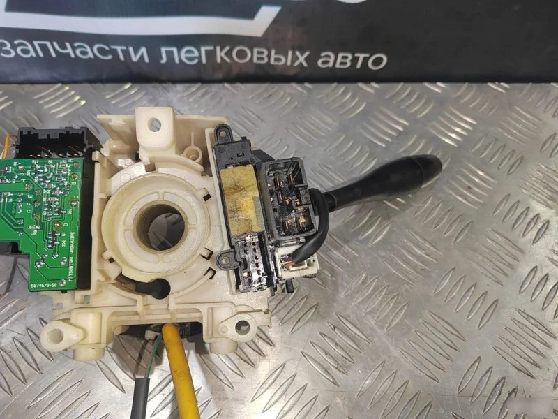 Блок подрулевых переключателей Mitsubishi Space - миниатюра 7