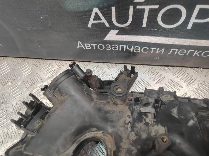 Впускной коллектор Citroen C3 1.6 9HD - миниатюра 9