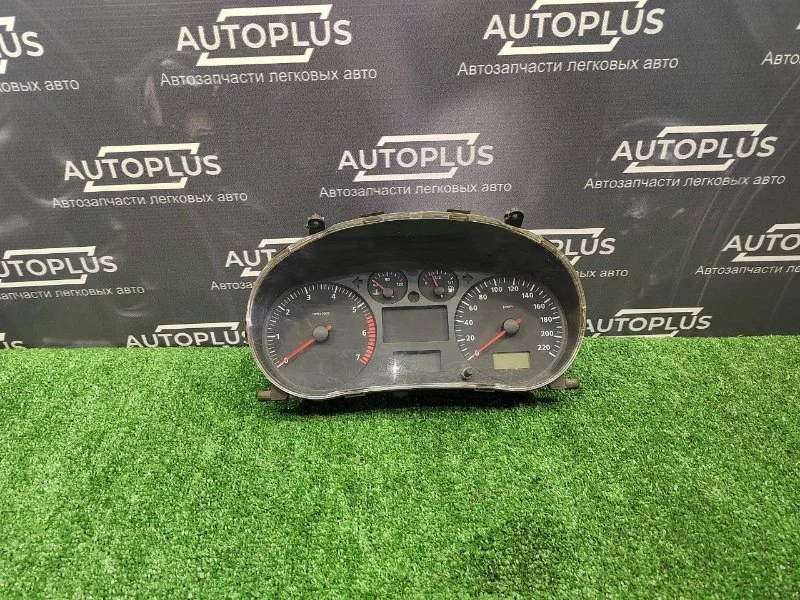 Щиток приборов Seat Cordoba 1 1.4 APE 2001 - изображение 1