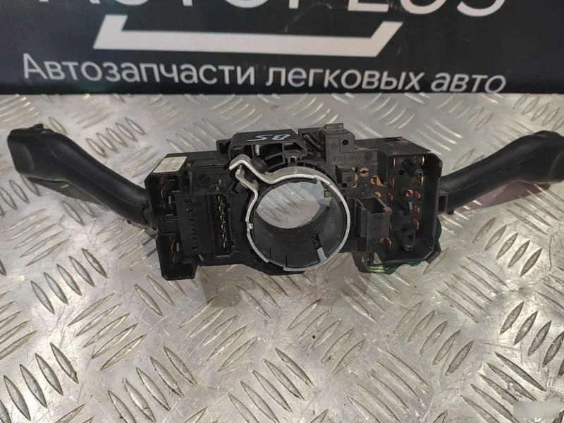 Блок подрулевых переключателей Volkswagen Passat - миниатюра 4