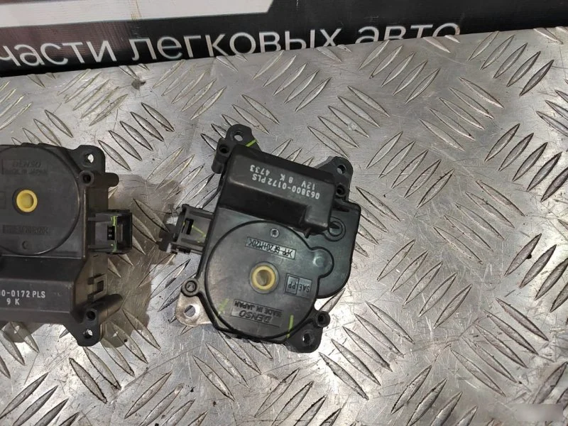 Сервопривод заслонки печки Toyota Camry XV40 2.4 - миниатюра 4