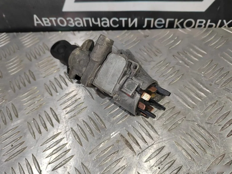 Замок зажигания Volkswagen Passat B5 1.8 1997-2005 - миниатюра 4