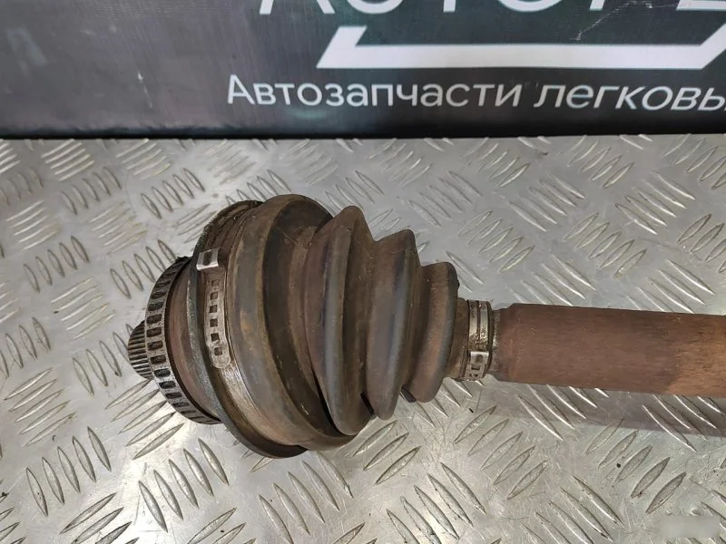 Правый привод правый Volkswagen Passat B5 1.8 - миниатюра 2
