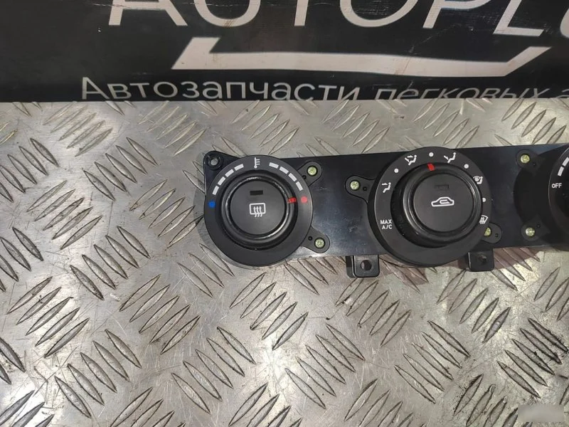 Блок управления климат-контролем Kia Ceed 1.6 - миниатюра 2