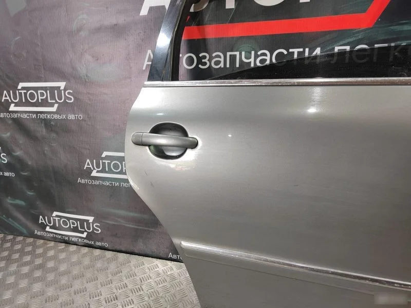 Дверь боковая задняя правая Volkswagen Passat B5+ - миниатюра 2