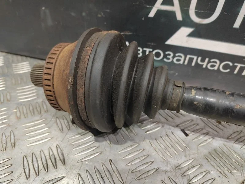 Правый привод правый Audi A4 B5 AGA 1998 - миниатюра 3