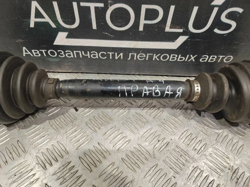 Правый привод правый Audi A4 B5 AGA 1998 - миниатюра 5