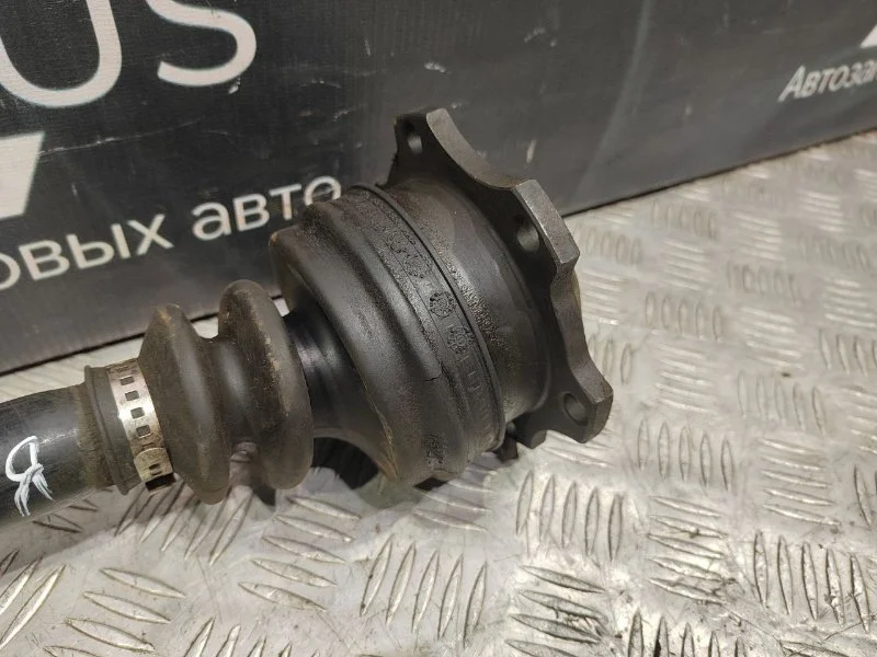 Правый привод правый Audi A4 B5 AGA 1998 - миниатюра 7