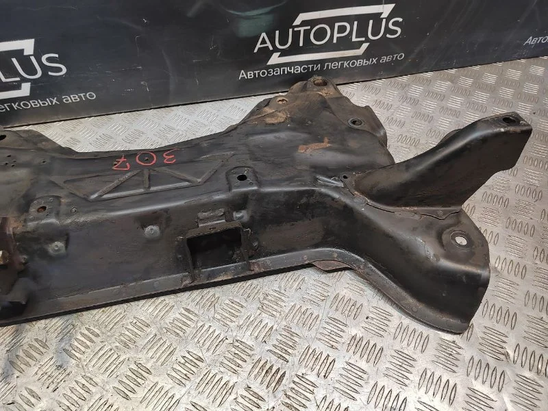 Подрамник передний Peugeot 307 ХЭТЧБЕК 1.6 NFU - миниатюра 3