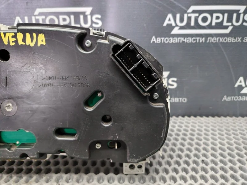 Панель приборов Hyundai Verna СЕДАН G4EE - миниатюра 8