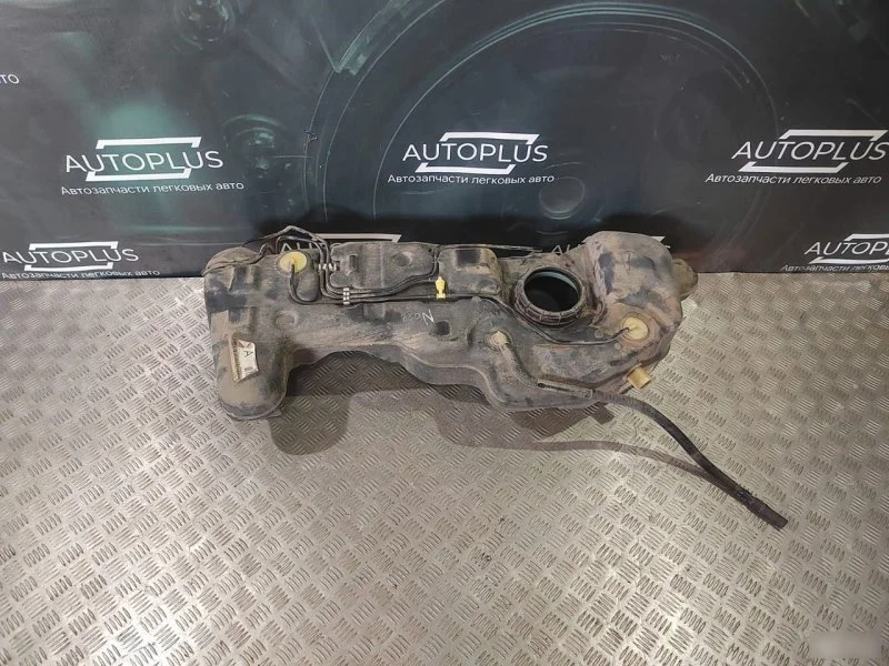Топливный бак Nissan Note 1.6 2005-2013 - изображение 1