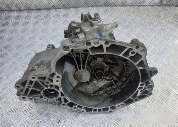 МКПП Opel Astra 1.6-1.8 - изображение 1