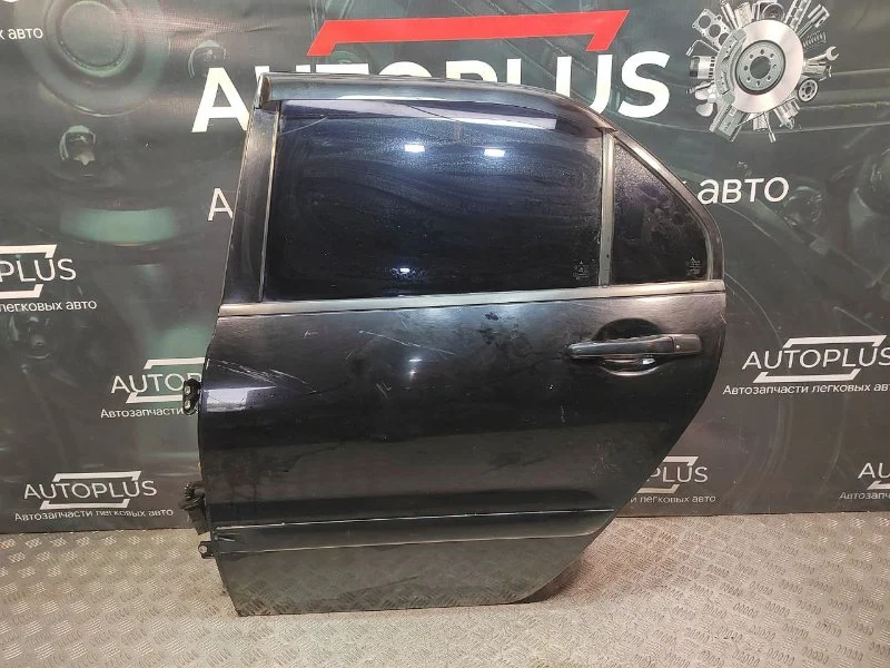 Дверь боковая задняя левая Mitsubishi Lancer 9 1.6 - изображение 1