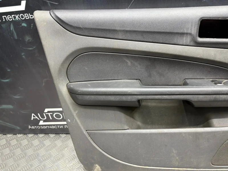 Дверные карты Ford Focus 2 1.4 2004-2011 - миниатюра 3