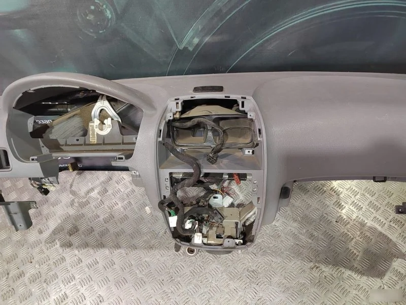 Торпедо Hyundai Accent 2 1.5 1999-2010 - миниатюра 3