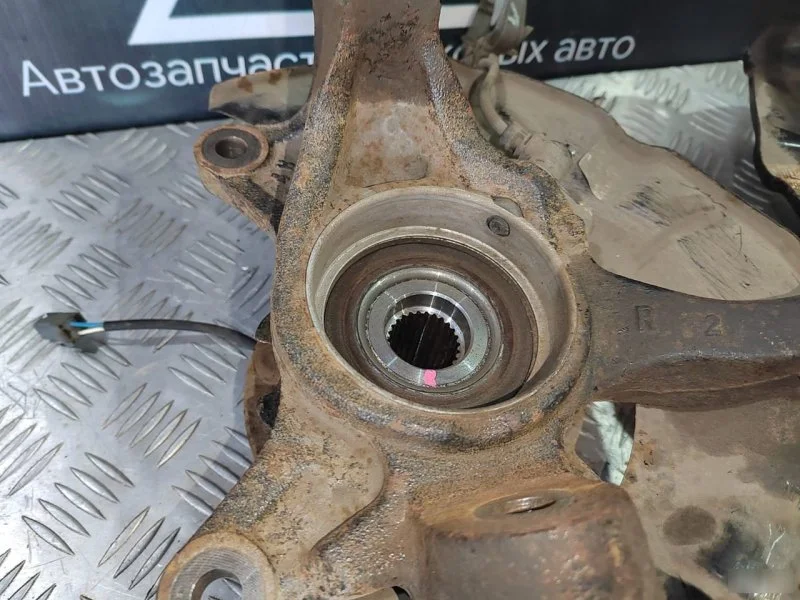 Поворотные кулаки Toyota Camry XV40 2.4 2006-2011 - миниатюра 6