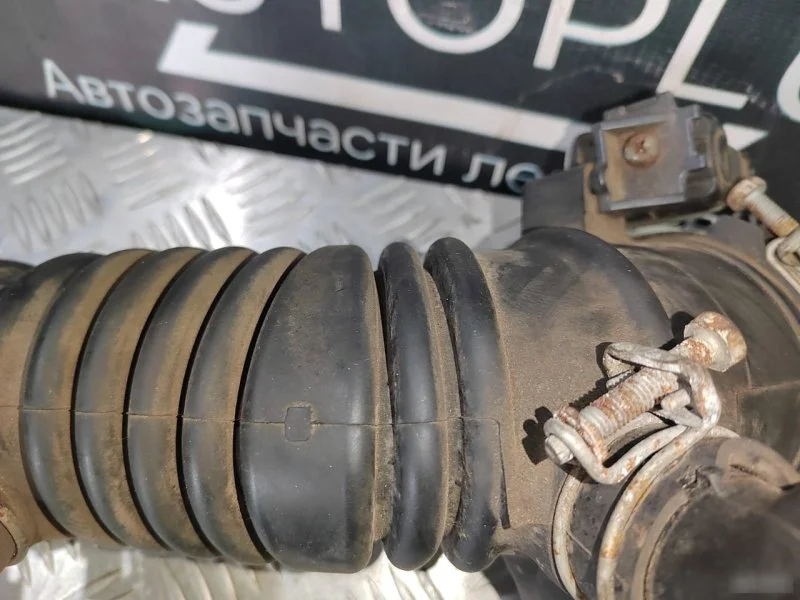 Гофра воздушного фильтра Toyota Camry XV40 2.4 - миниатюра 4