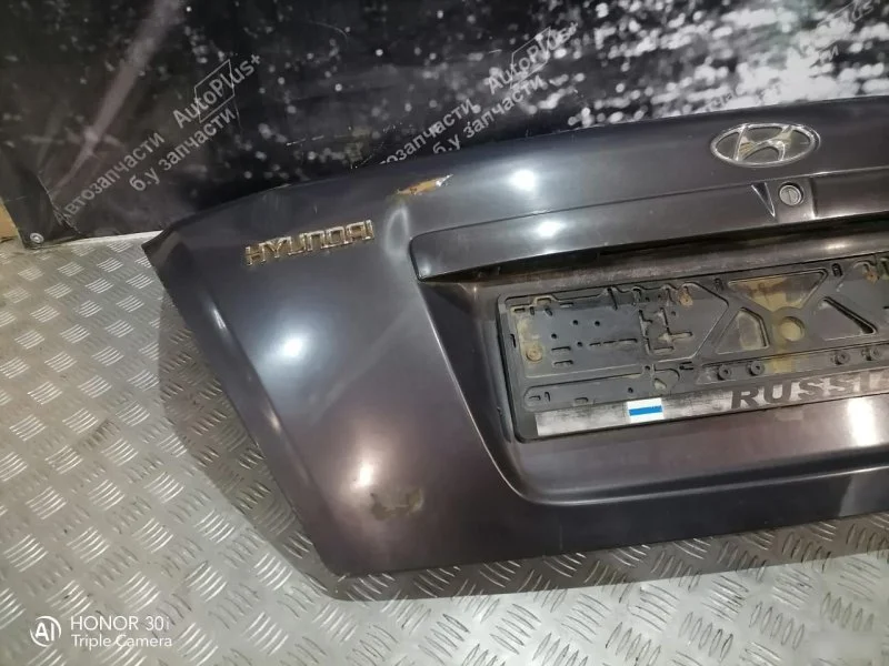 Крышка багажника Hyundai Elantra XD 2003-2009 - миниатюра 2