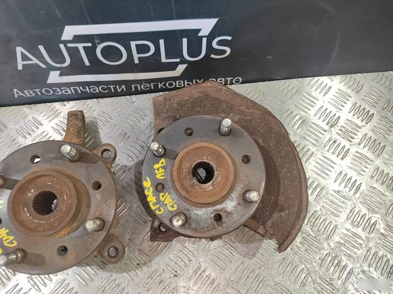 Поворотный кулак со ступицей передний Mitsubishi - миниатюра 3