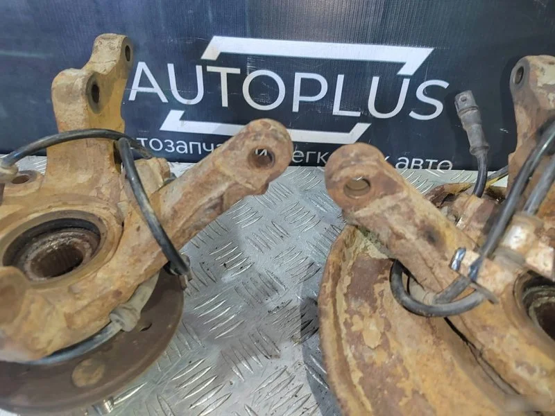 Поворотный кулак со ступицей передний Mitsubishi - миниатюра 7