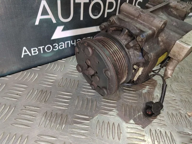 Компрессор кондиционера Ford Focus 1 C9DB - миниатюра 4