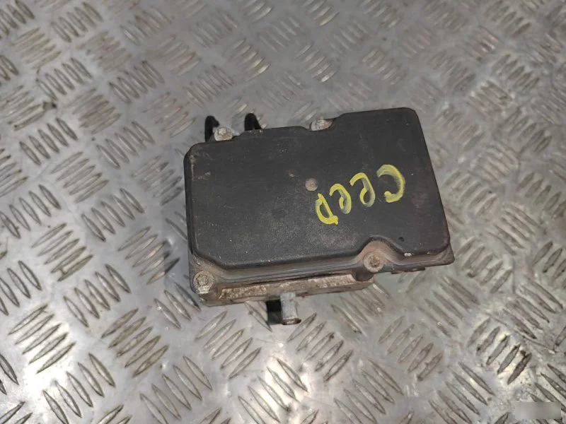 Блок ABS Kia Ceed 1.6 2006-2012 - миниатюра 6