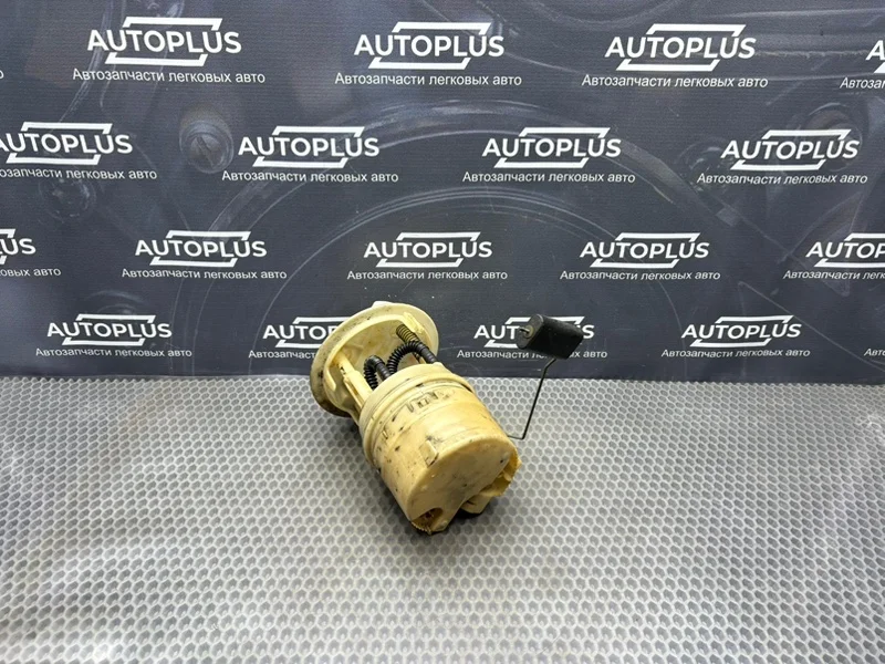 Топливный насос Peugeot 206 ХЭТЧБЕК 1.4 KFW 2001 - миниатюра 9