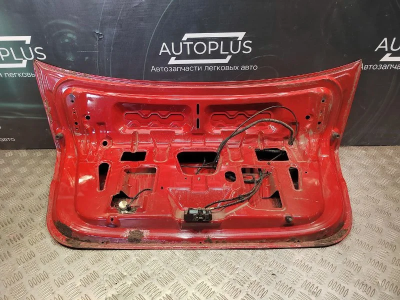 Крышка багажника Chevrolet Aveo T200 1.4 F14D3 - миниатюра 8