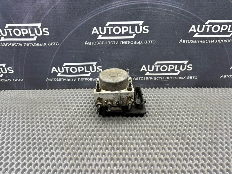 Блок ABS Renault Logan 1.6 2004-2016 - миниатюра 2